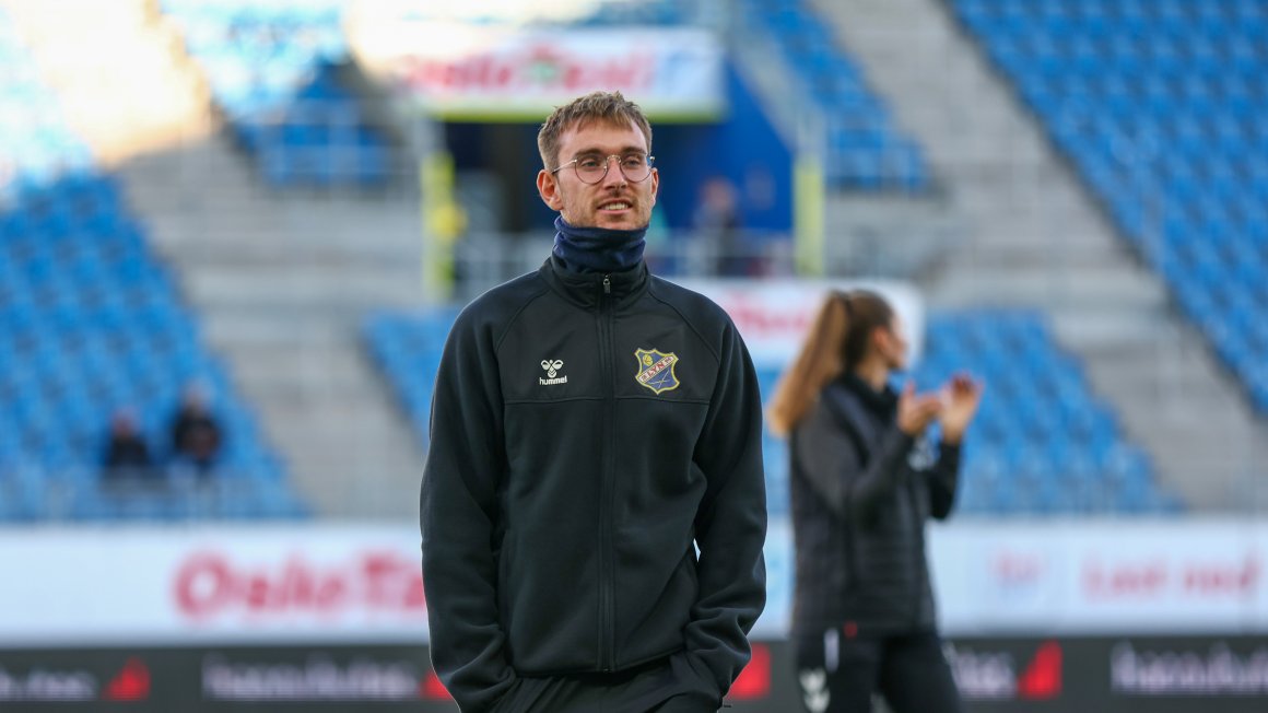 Her er vår nye rekruttrener