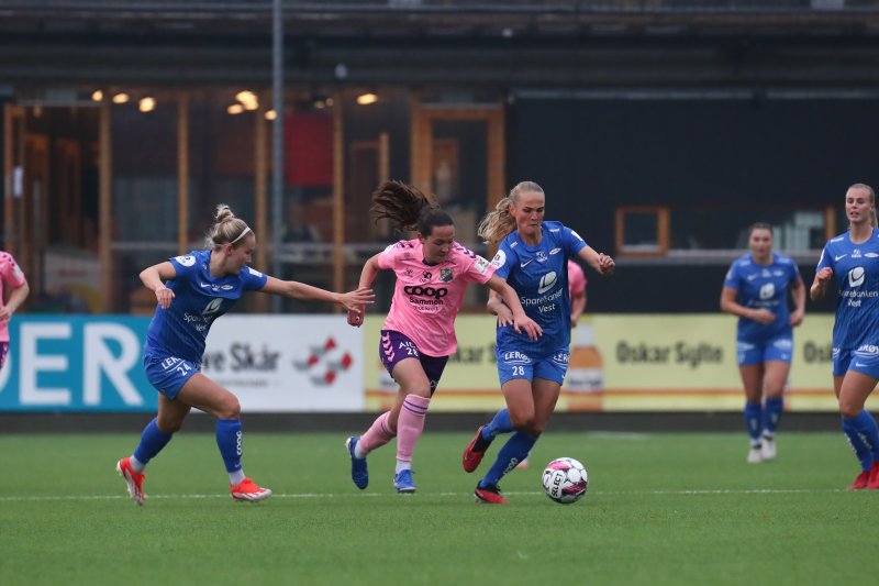 Luisa Luna Galteland mot Brann i høst. Foto: Odd Sindre Tonning / TFK