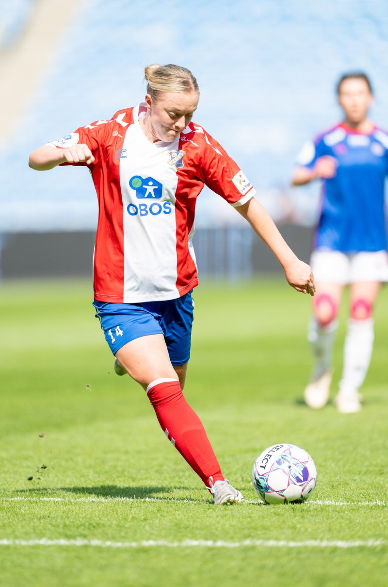 Cornelia Fladberg mot Vålerenga på Ullevaal Stadion i fjor. Foto: Kladd.no / Lars Opstad