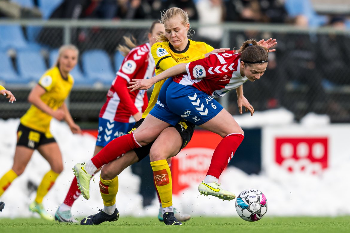 Selma Hernes mot LSK Kvinner i våres. Foto; Marius Simensen / Bildbyrån